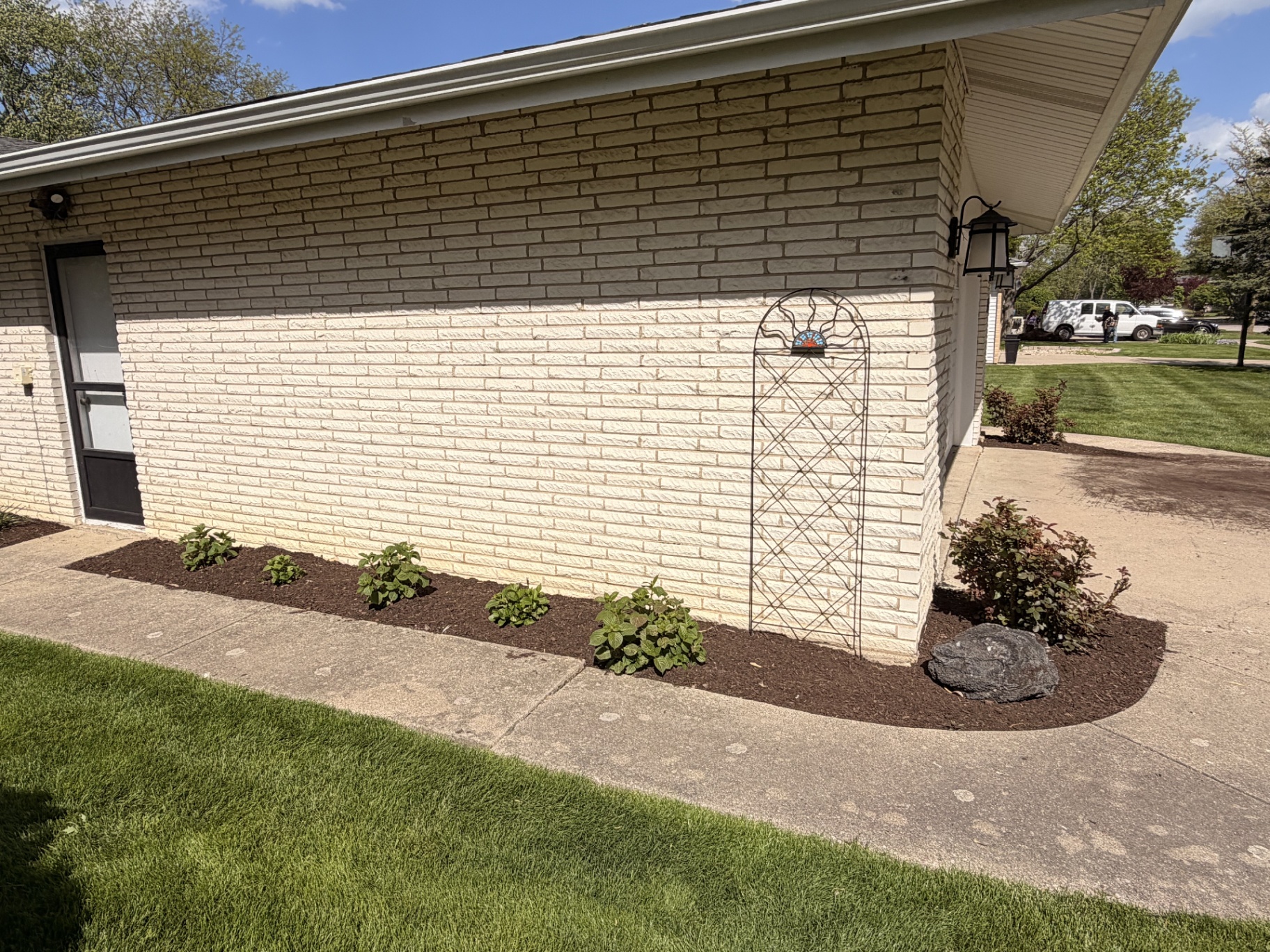 Brick wall planting line